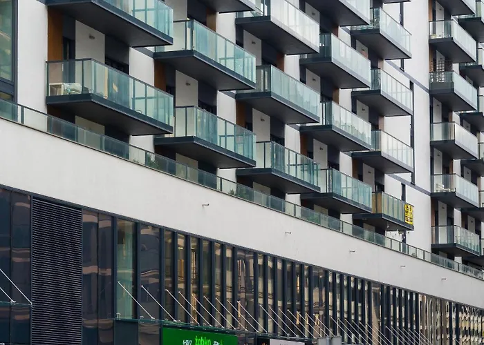 Prymasa Tysiaclecia 83a Free Garage By Perfect Lejlighed *