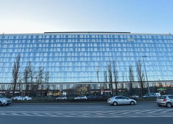 Lejlighed Prymasa Tysiaclecia 83a Free Garage By Perfect *