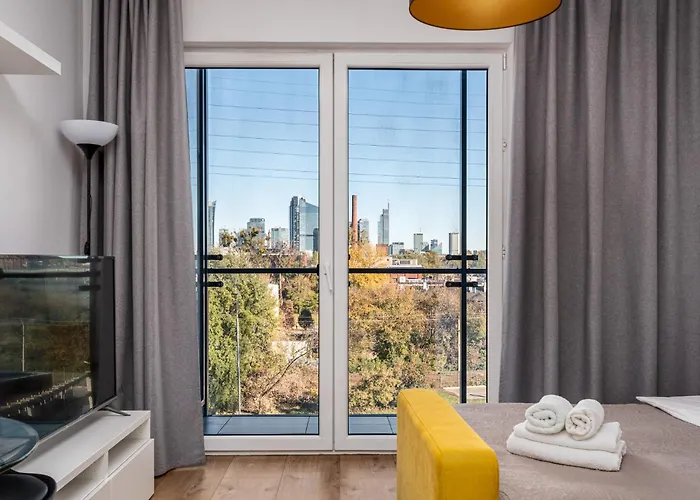 Prymasa Tysiaclecia 83a Free Garage By Perfect *