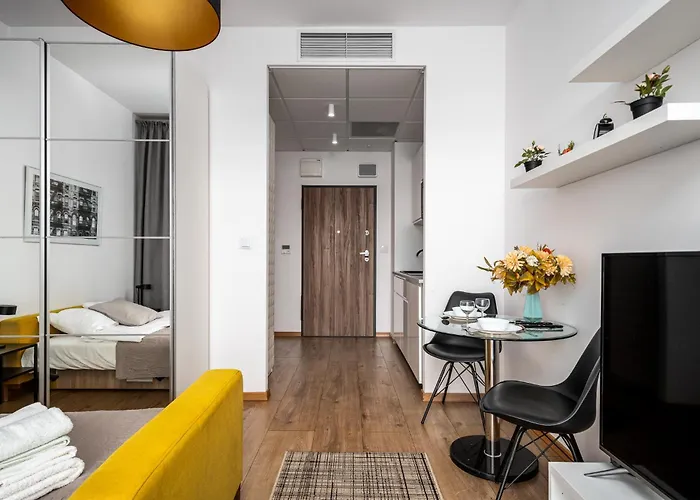 Prymasa Tysiaclecia 83a Free Garage By Perfect