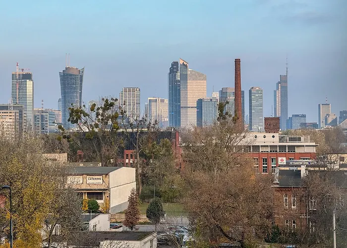 Prymasa Tysiaclecia 83a Free Garage By Perfect