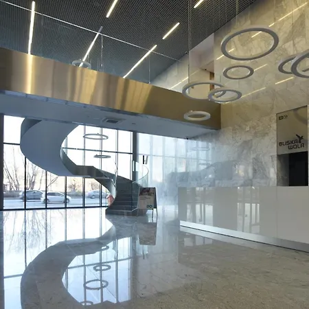 Prymasa Tysiaclecia 83a Free Garage By Perfect * 바르샤바