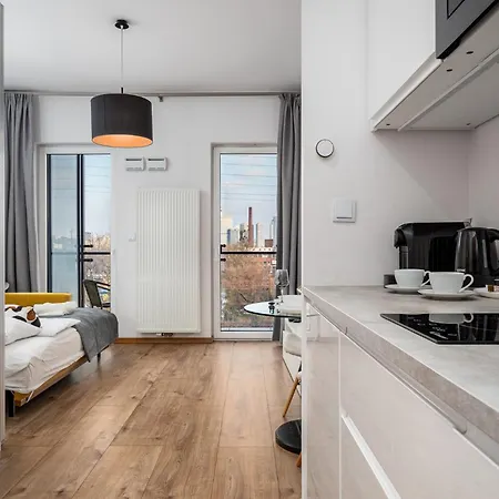 Prymasa Tysiaclecia 83a Free Garage By Perfect