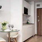 Prymasa Tysiaclecia 83a Free Garage By Perfect Διαμέρισμα