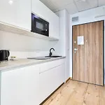 Διαμέρισμα Prymasa Tysiaclecia 83a Free Garage By Perfect *